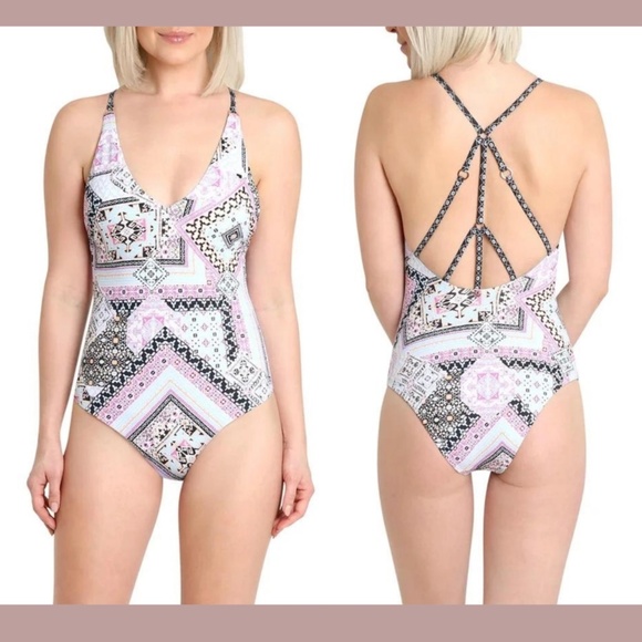 NWT Nanette Lepore [‎ 4 ] Val V-Neck One-Piece Swimsuit in Marrakesh Megerie - Picture 1 of 12